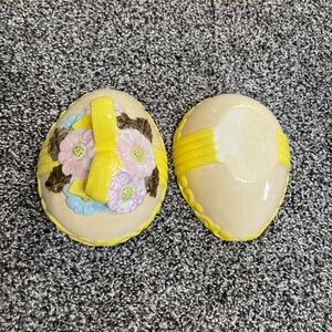 Vintage Yellow Pink Atlantic Mold Ceramic Easter Egg Candy Dish Bow Daisy